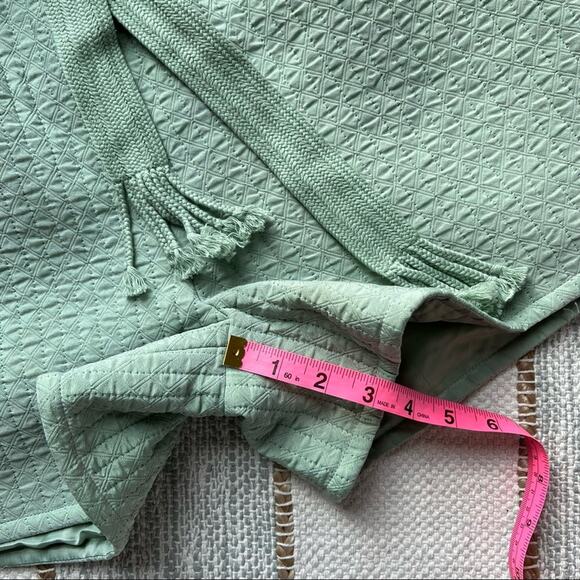 Samsoe Samsoe Ember Vineyard Green Textured Tie Paperbag Waist Shorts Size Small - Picture 7 of 14